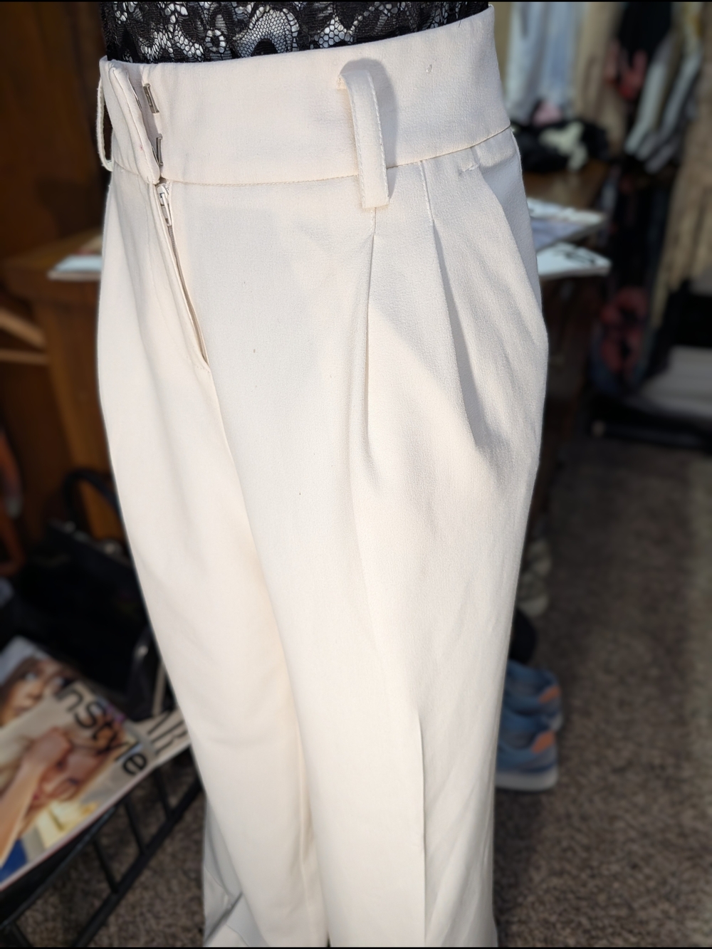 VINTAGE 2006 Elegant White Women's Blazer and Wide-Leg Trousers Set - Picture 6 of 8